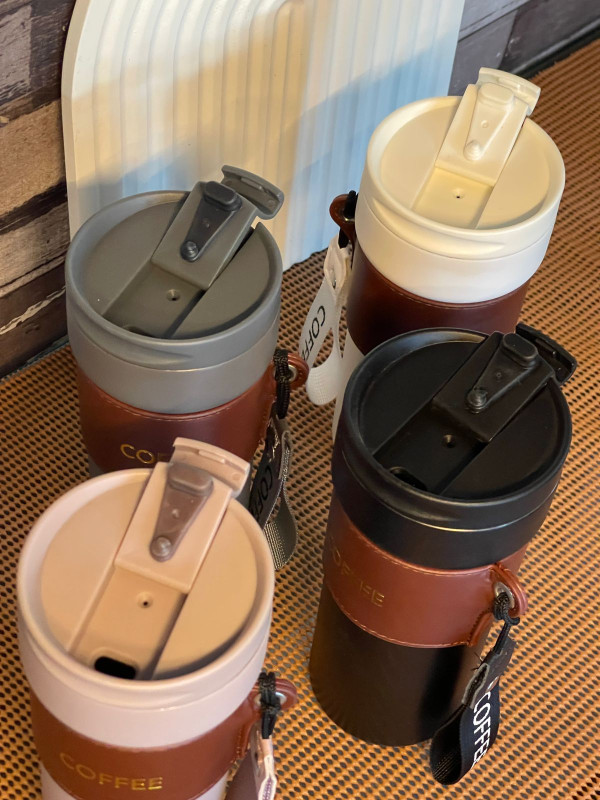 Thermos isotherme fashion avec bande cuir 450ML