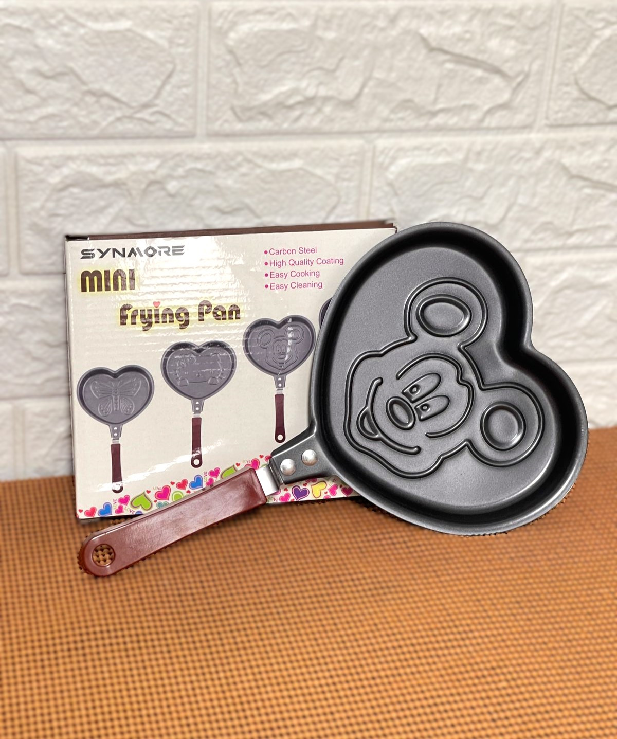 Mini poêle antiadhésive Mickey mouse forme cœur