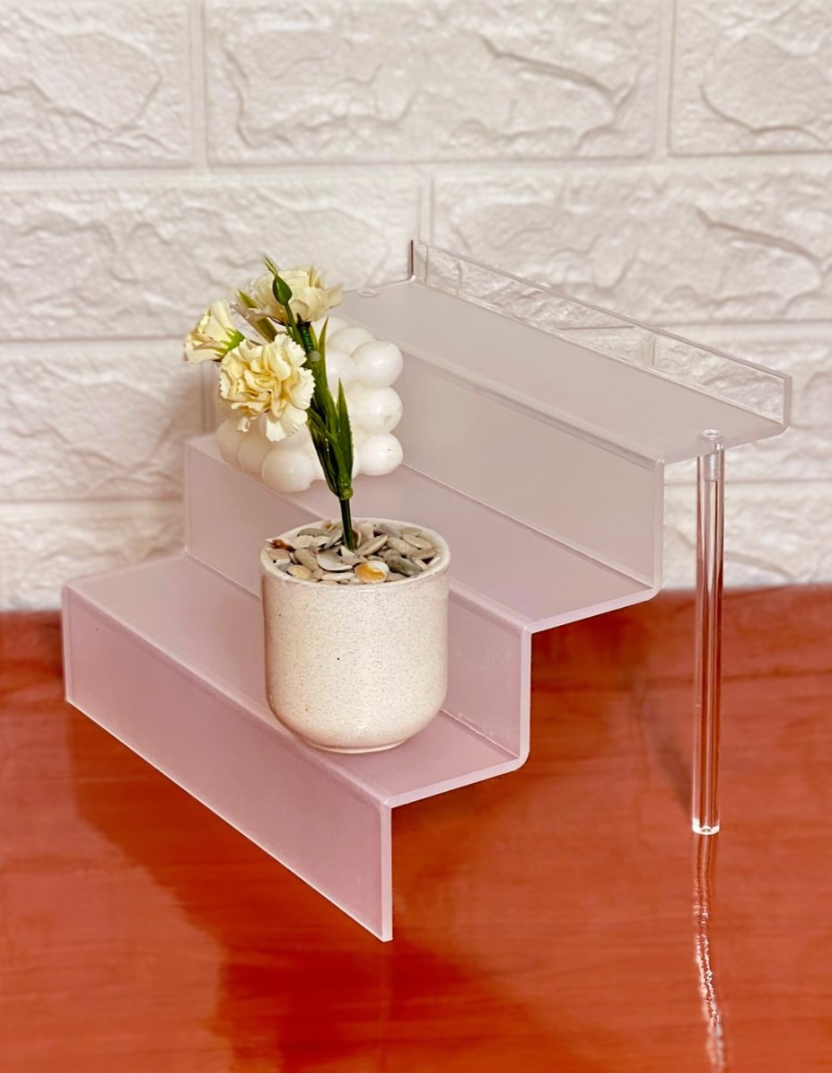 Présentoirs Acrylique risers , organisateur de parfum