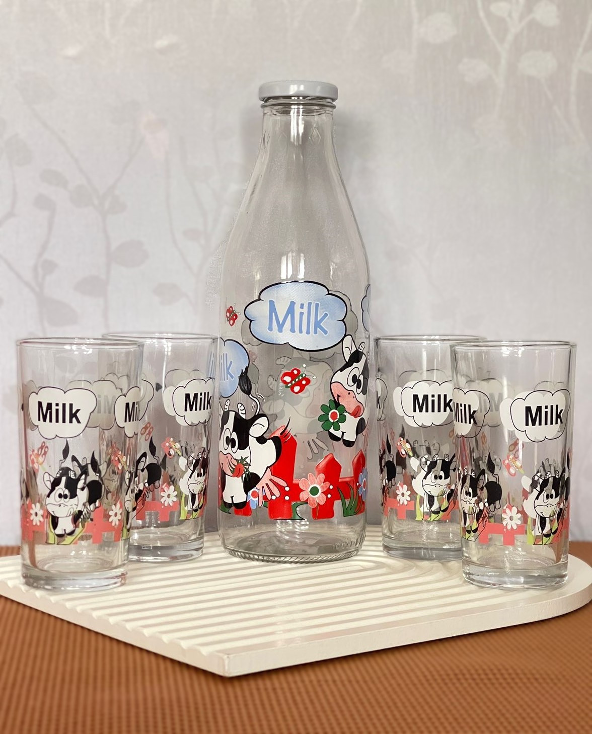 Service à lait "MILKY COW" en verre 5pcs