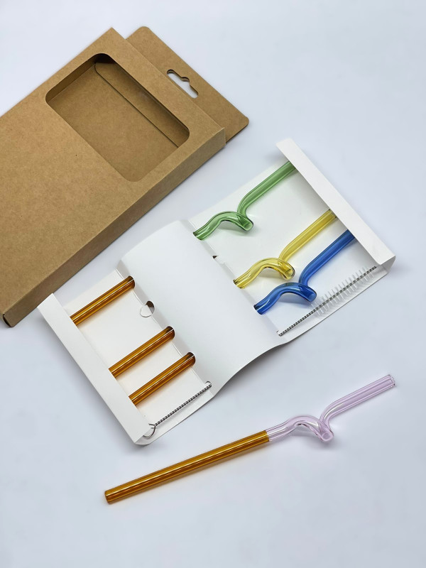 Pack 4 pailles torsadée coloris avec brosse